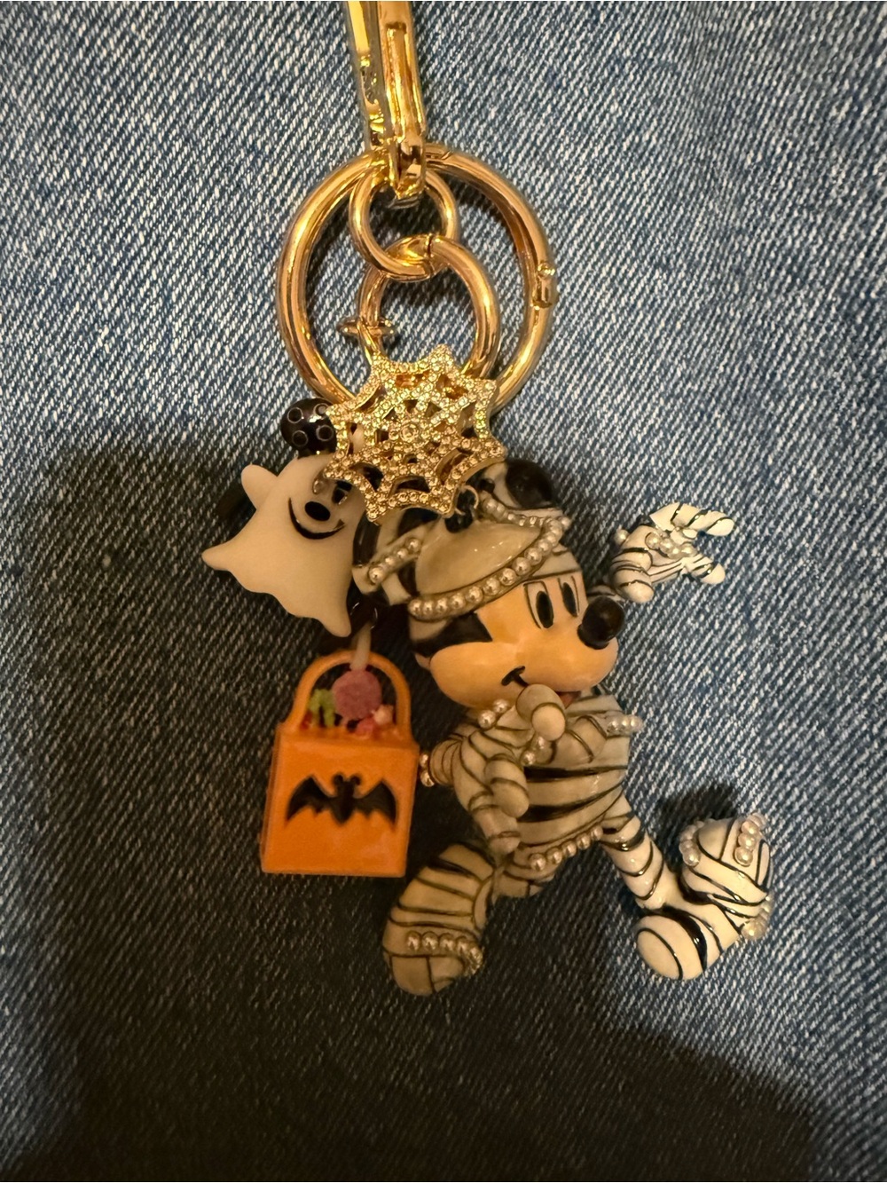 Mickey Mouse Mummy Halloween bag charm - Picture 2 of 7